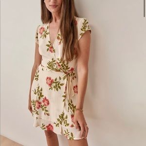 Reformation Radley wrap dress NWT sz Small